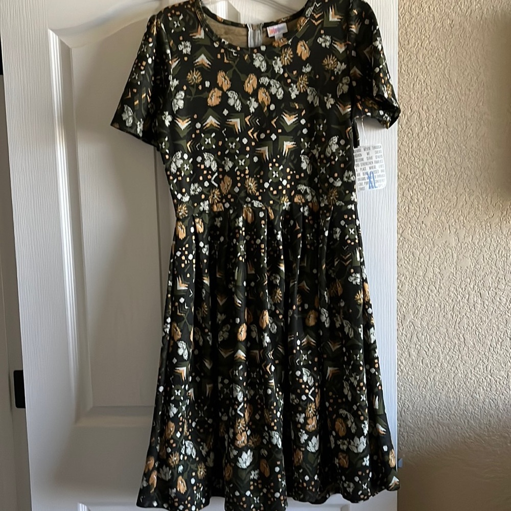 Lularoe Amelia XL